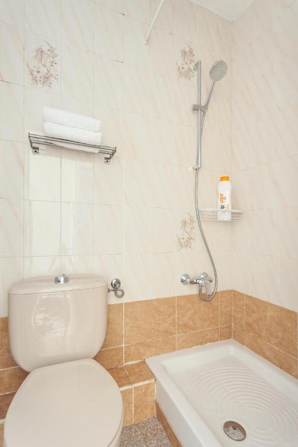 Apartamento Con Encanto, Luminoso Y Tranquilo Apartment L'Hospitalet de Llobregat Exterior photo
